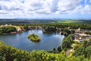 Vulcão, lago, floresta, plantação de chá e almoço de 3 pratos
