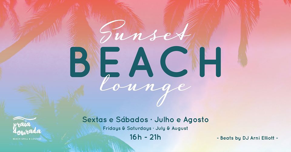Sunset Beach Lounge at Armação Beach Club