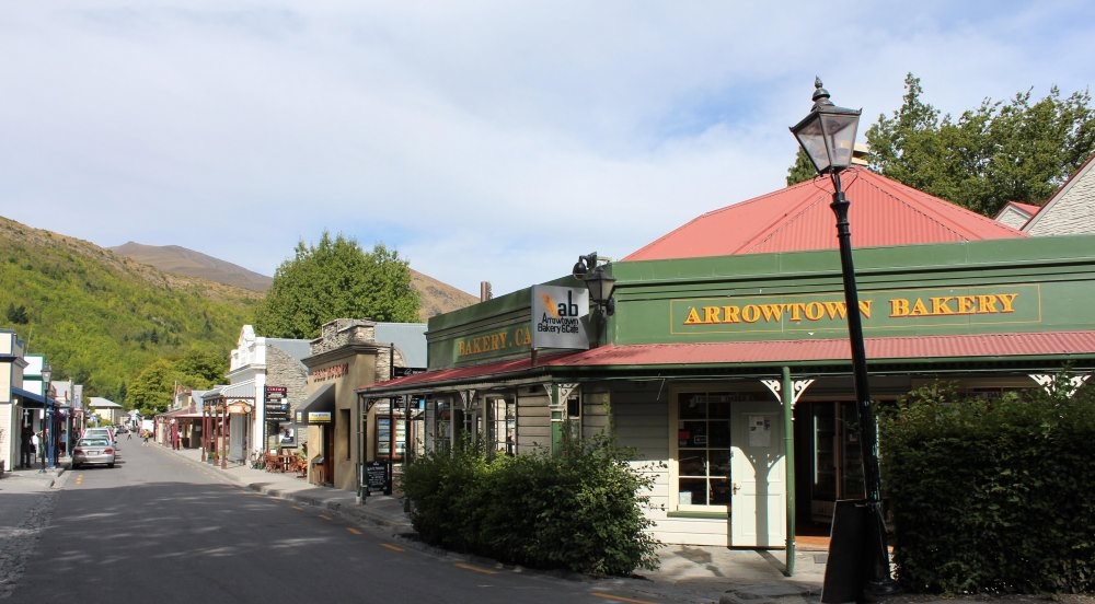 Queenstown Accommodation Guide