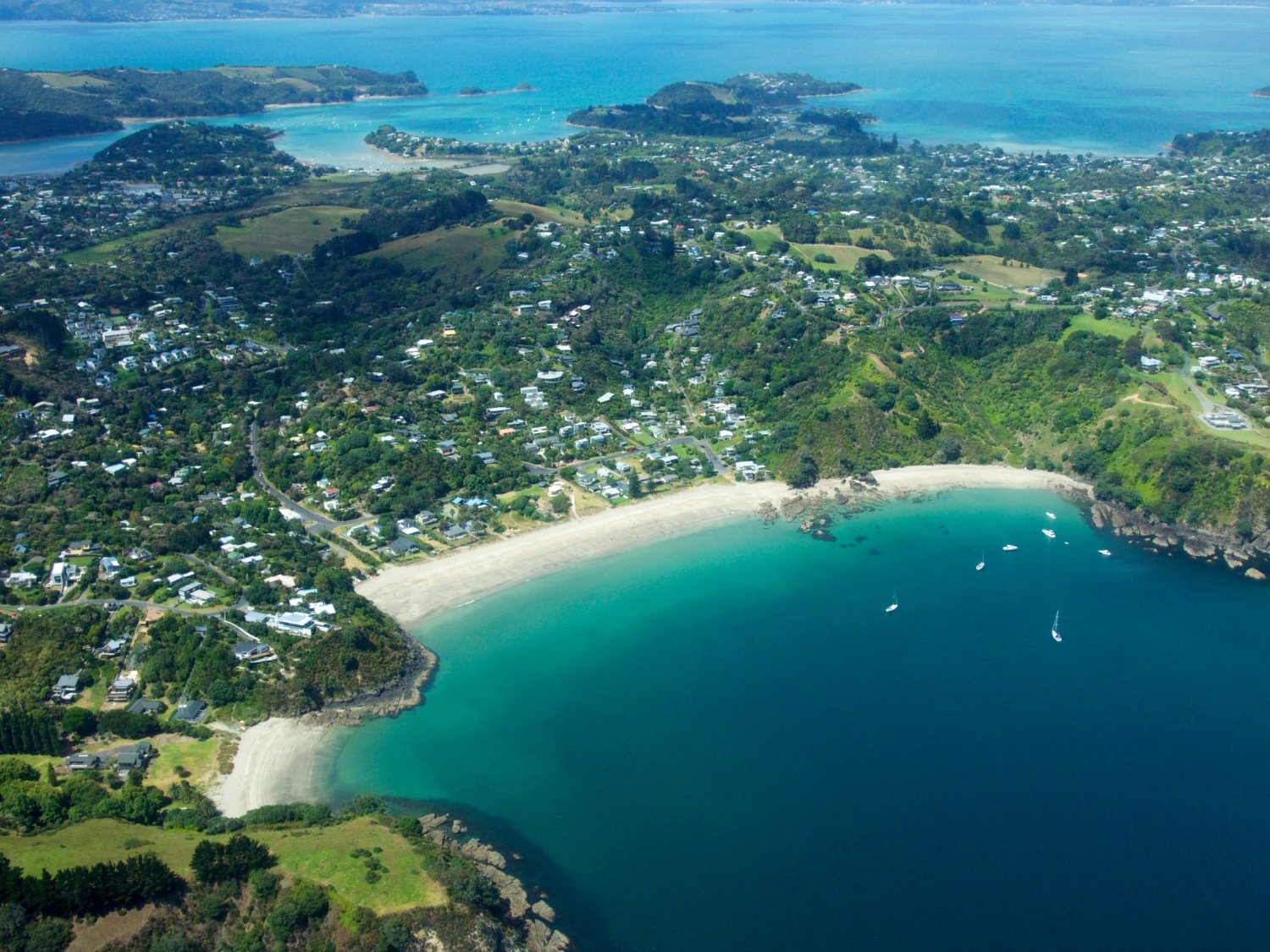 E-xploring Waiheke Island