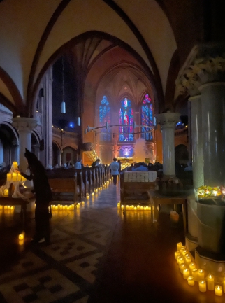 Photo of inside Grunewaldstraße 77A for one of the Halloween Candlelight Concerts 2024