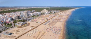 Monte Gordo Beach