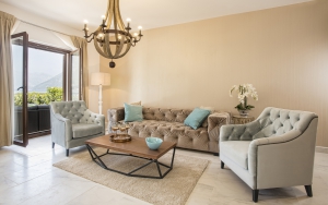 A Posh Style Vacationing in The Bay of Kotor