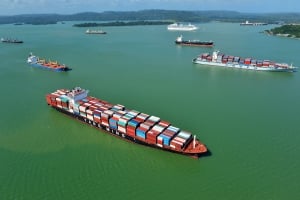 History of Panama Canal in 3D