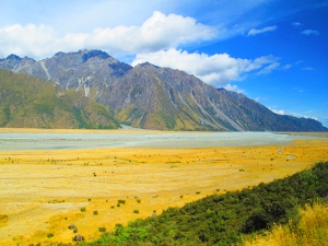 The from the coach heading to The Tasman Glacier 