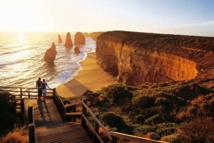 Melbourne: 12 Apostles Sunset Magic Great Ocean Road Tour