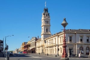 Melbourne: Private Ballarat & Sovereign Hill Gold Mine Tours