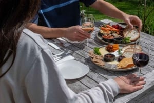 Farmer's Lunch and Arthurs Seat Eagle Cable Car Ride - For 2