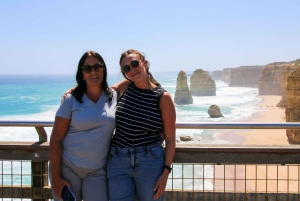 From Melbourne: Great Ocean Road & 12 Apostles Full-Day Tour