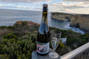 Melbournesta: Great Ocean Road, dingot, kuohuviini ja lounas