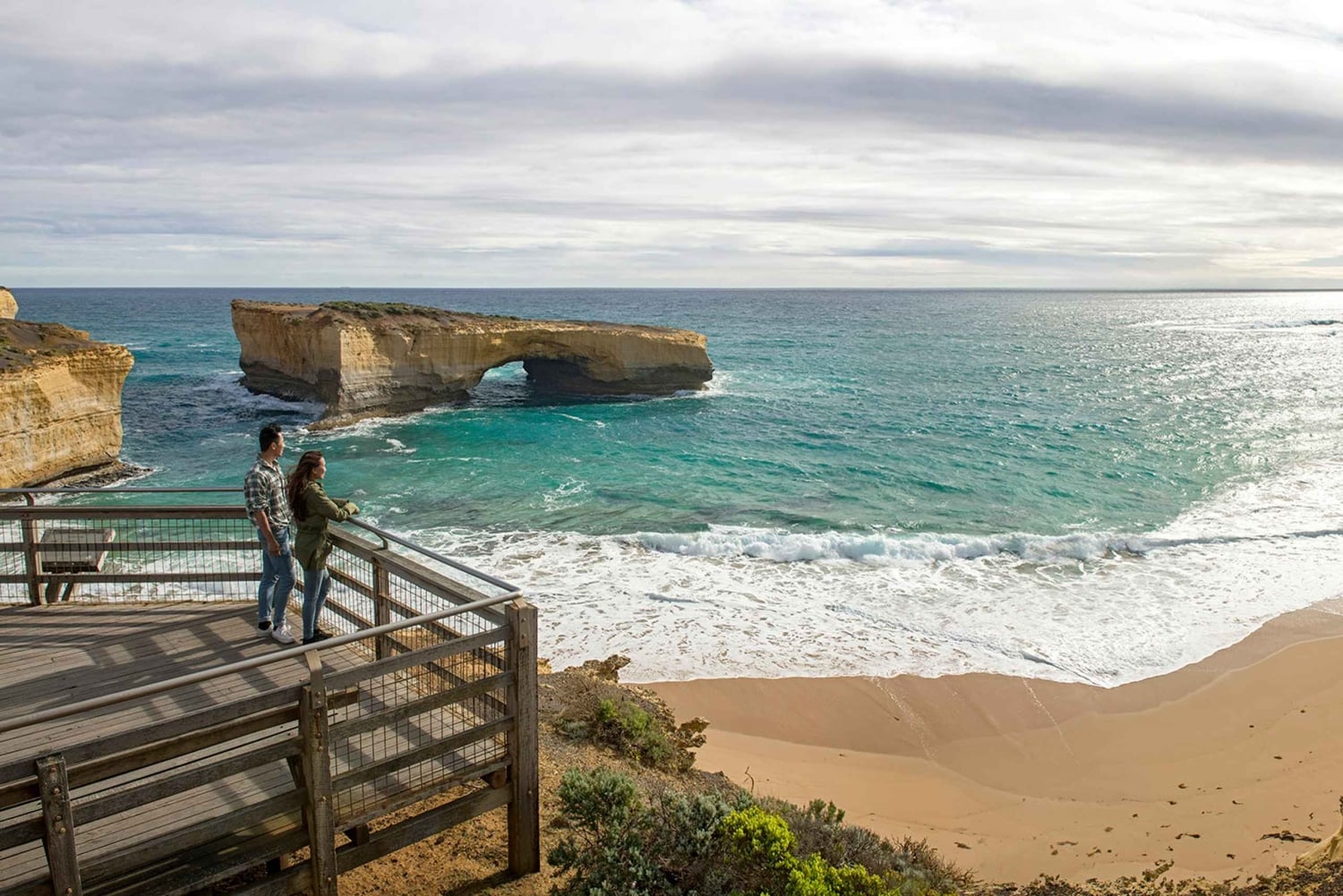 From Melbourne: Great Ocean Road Explorer - Day Tour.
