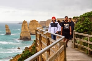 From Melbourne: Great Ocean Road Full-Day Guided Trip