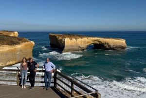 De Melbourne: Twelve Apostles, Back Roads Gourmet Day Tour