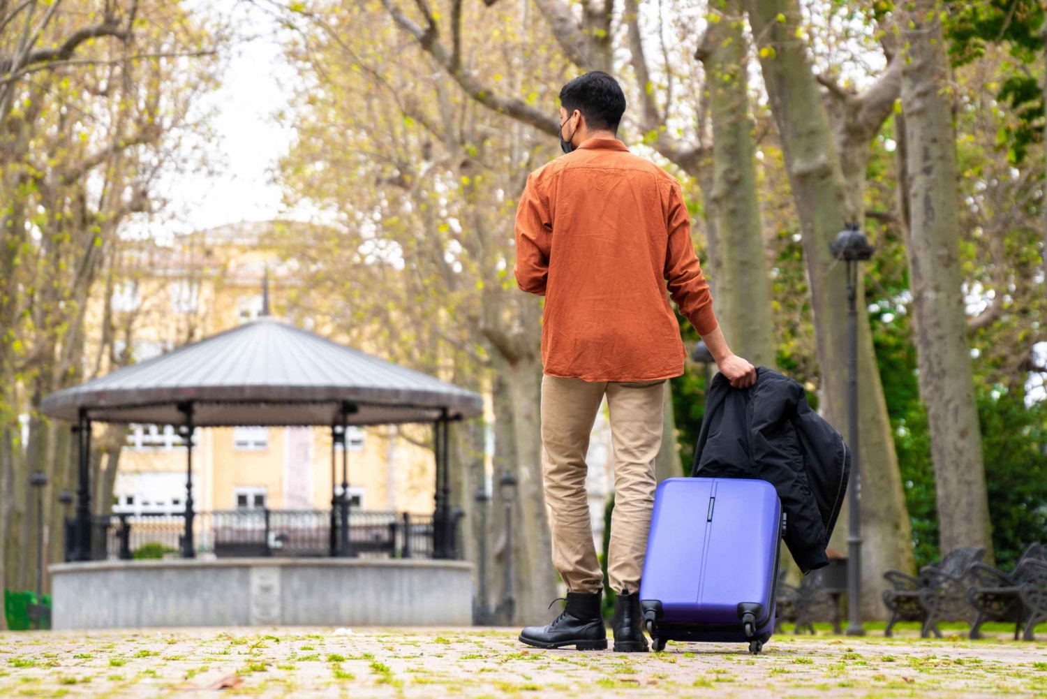 Luggage Storage Melbourne in Melbourne