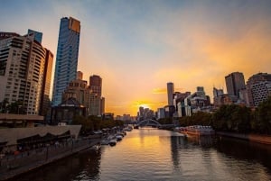 Melbourne: Luxury Sunset Cruise on Yarra River
