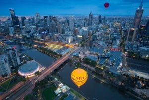 Melbourne: 1-Hour Hot Air Balloon Flight at Sunrise