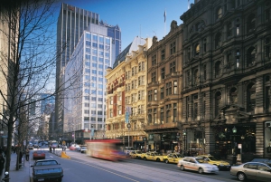 Melbourne 3-Hour Small Group Tour with Beach Boxes