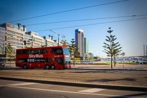 Melbourne Airport: Express Bus Transfer to/from City Center