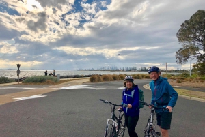 Melbourne: Bayside Cycling Tour with Refreshments