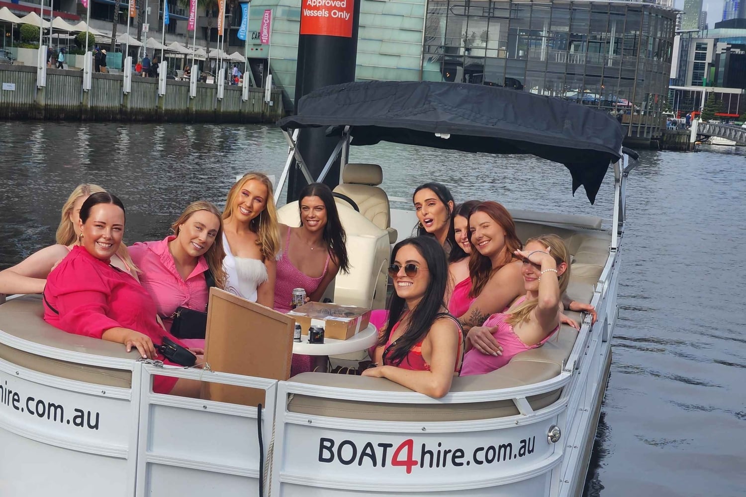 Melbourne: Boat Rental with BBQ and Drinks