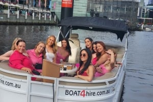Melbourne: Boat Rental with BBQ and Drinks