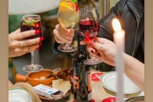 Melbourne: Bottomless Sangria & Tapas on Degraves Street