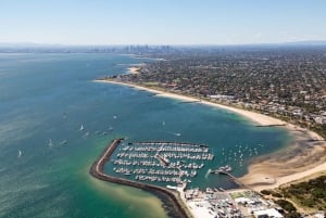 Melbourne: Brighton Beach Boxes Private Helicopter Flight