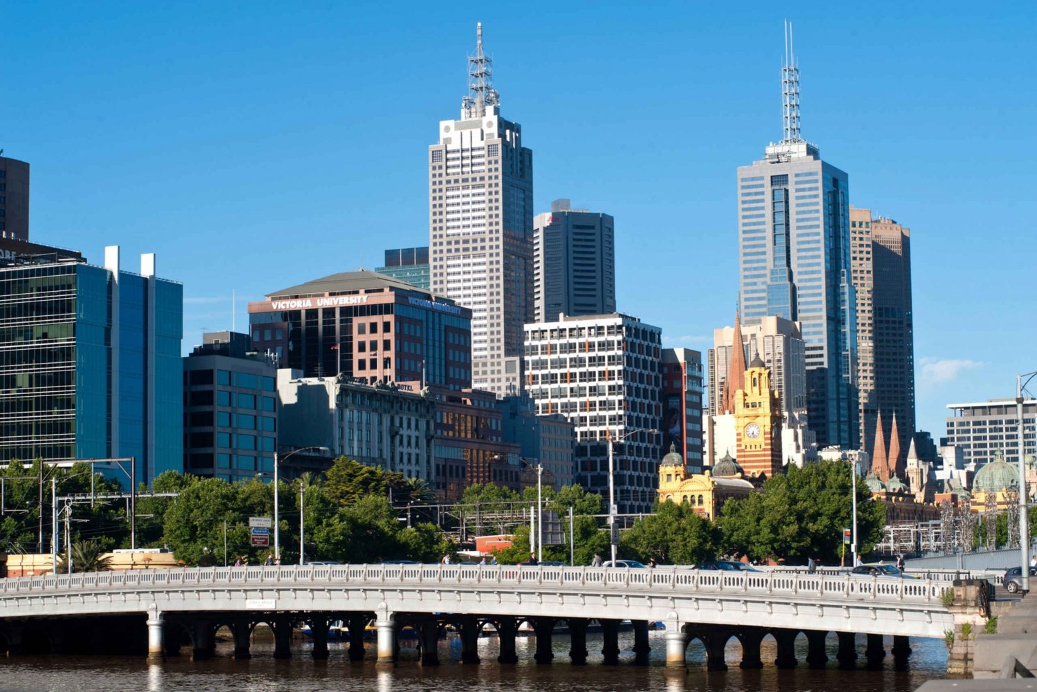 Melbourne City Half Day Tour with Spanish/Italian Guide
