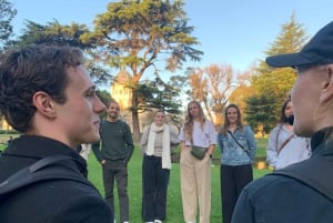 Melbourne: City Highlights Guided Walking Crime Tour