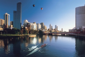 Melbourne City Tour with Scenic Yarra River Cruise