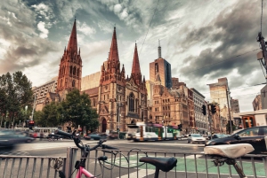 Melbourne: First Discovery Walk and Reading Walking Tour