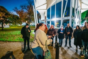 Melbourne: Ghosts of Williamstown Guided Ghost Walking Tour