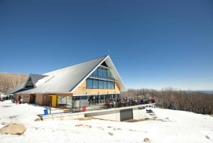 Melbourne: Lake Mountain Snow Play & Waterfalls Tour