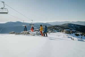 Melbourne: Excursión a la nieve en Mt Buller: ahorra en el alquiler y disfruta de 5 horas de diversión.