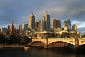 Melbourne: City Highlights Walking Tour