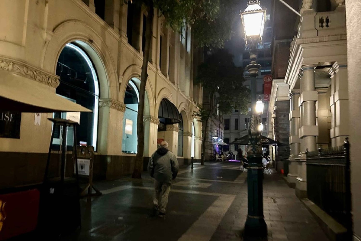 Мельбурн: прогулка по пабу Spirits and Ales с привидениями