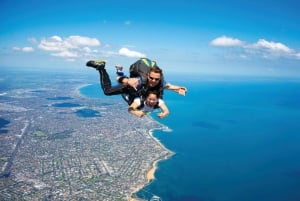 Melbourne: St. Kilda Beach Skydive