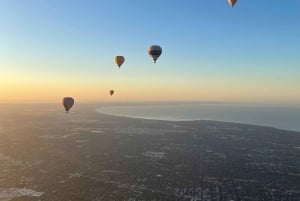 メルボルン：熱気球飛行をお楽しみください