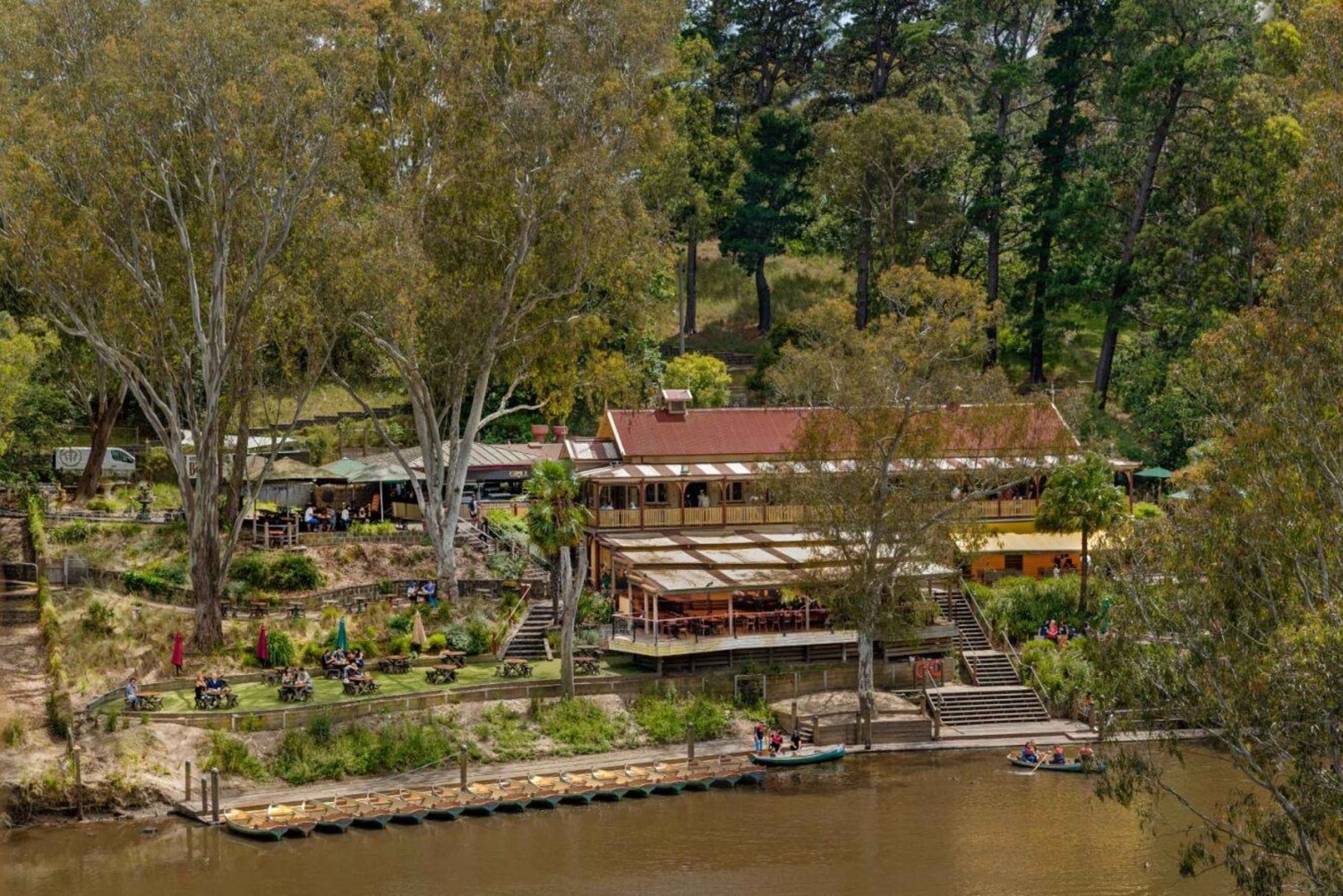 Melbourne: Spaziergang entlang des Yarra zum historischen Fairfield Boathouse