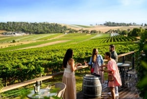 Melbourne: Yarra Valley half-day Cellar Door Winery Tour