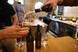 Melbourne: Halvdagstur med vinprovning i Yarra Valley