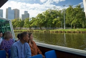 Melbourne's Best: City Heritage Walk & Gardens River Cruise