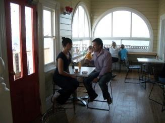 Little Blue Restaurant In Melbourne My Guide Decking Area St Kilda Pier Little Blue Kiosk