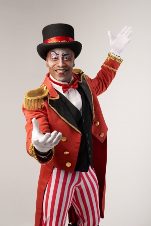 CIRCUS OF ILLUSION