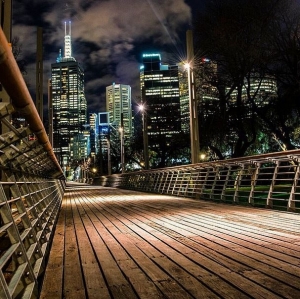 Melbourne Night Scene: Thanks to  Stacey 