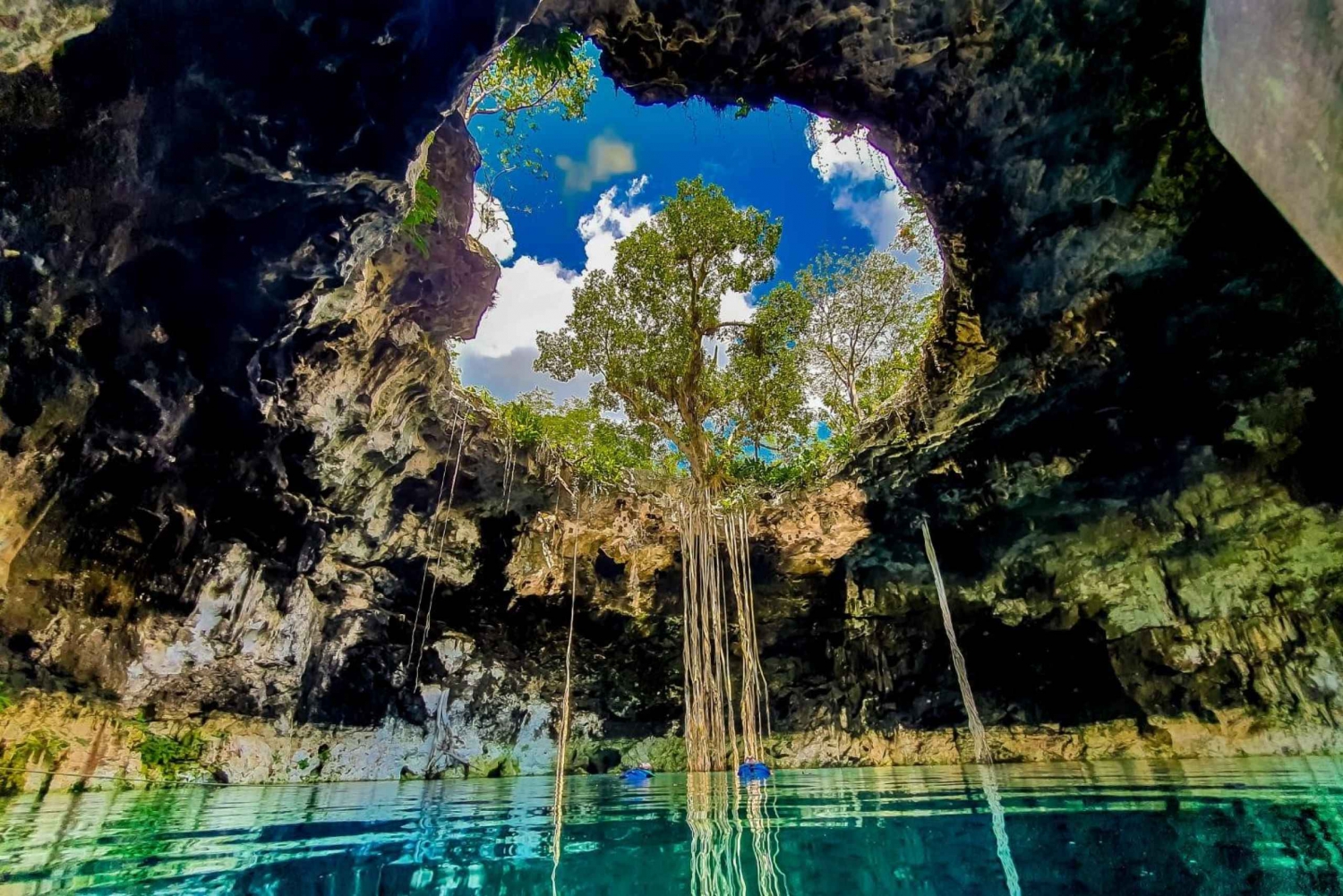 Cenotes de Acanceh y Santa Bárbara