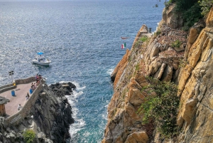 .Acapulco History Tour & Cliff Divers Show with Lunch