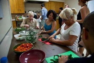 Acapulco: Mexican Cooking Class and Market Tour Experience