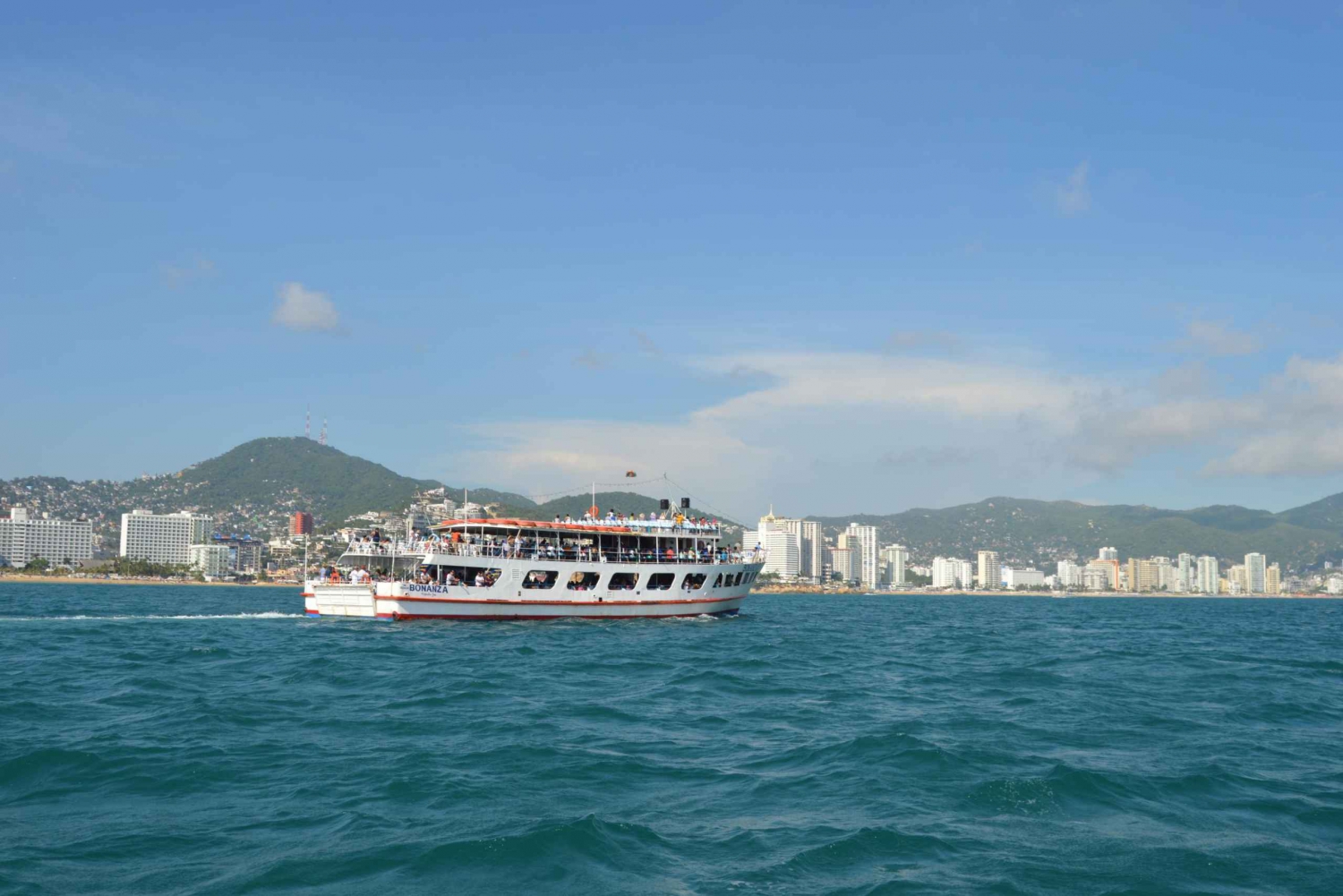 Afternoon Tropical Cruise from Acapulco