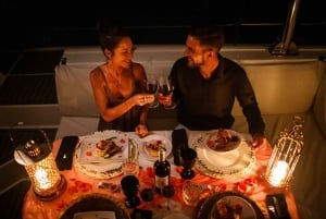 All-Inclusive Romantic Dinner Aboard a Luxurious Yacht
